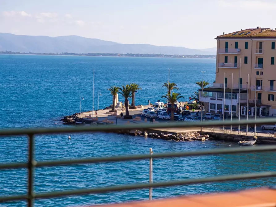 Immagine 1 di Attico in vendita  in via arnaldo iacovacci a Monte Argentario