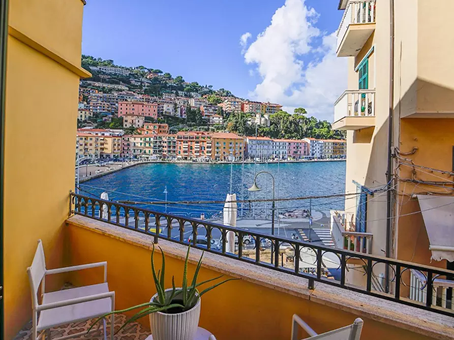 Immagine 1 di Attico in vendita  in via santo stefano a Monte Argentario