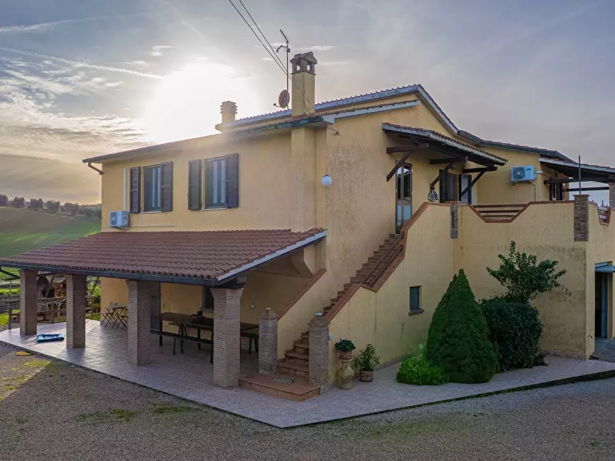 Immagine 1 di Villa in vendita  in Località Cavallini a Manciano