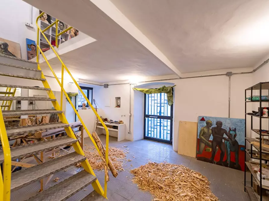 Immagine 17 di Locale commerciale in vendita  in Corso Umberto I 1 a Monte Argentario