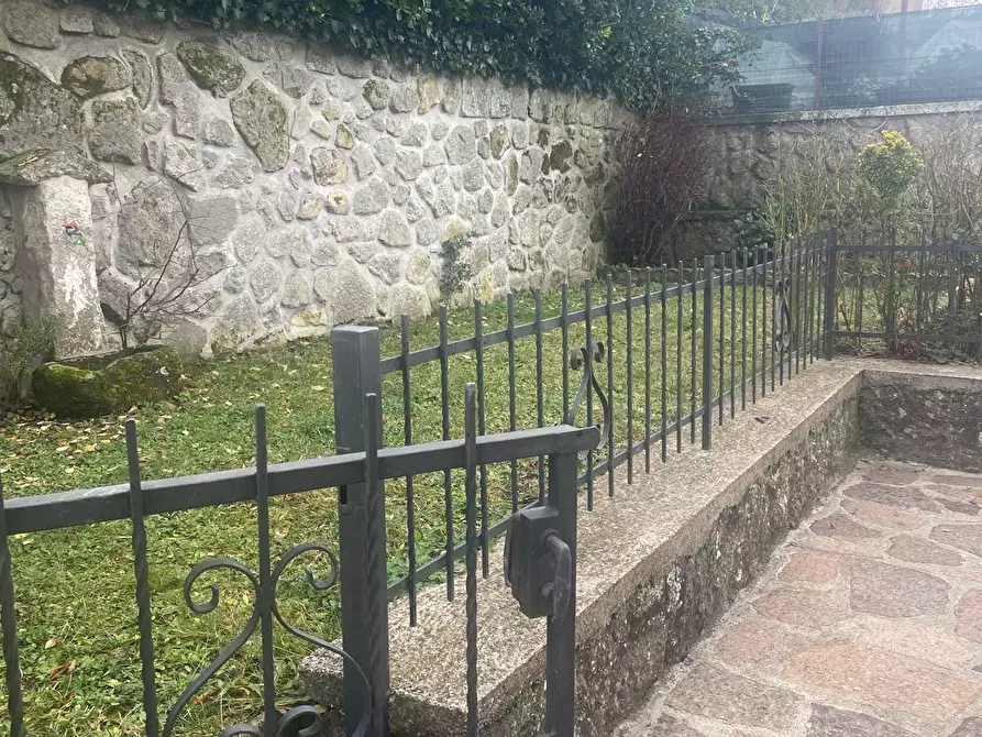 Immagine 2 di Appartamento in vendita  in Via Mario Pratesi 9 a Santa Fiora