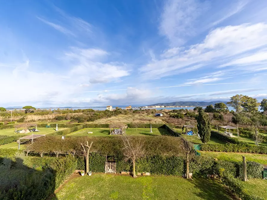 Immagine 24 di Appartamento in vendita  in Via Terrarossa snc a Monte Argentario