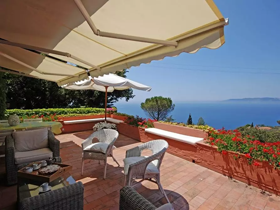 Immagine 3 di Villa in vendita  in Via del Costone snc a Monte Argentario