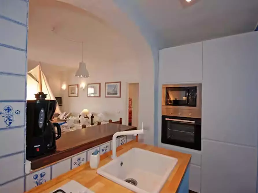 Immagine 13 di Villa in vendita  in Via del Costone snc a Monte Argentario