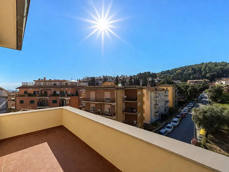 Immagine 1 di Attico in vendita  in Via San Francesco d'Assisi 2 a Monte Argentario