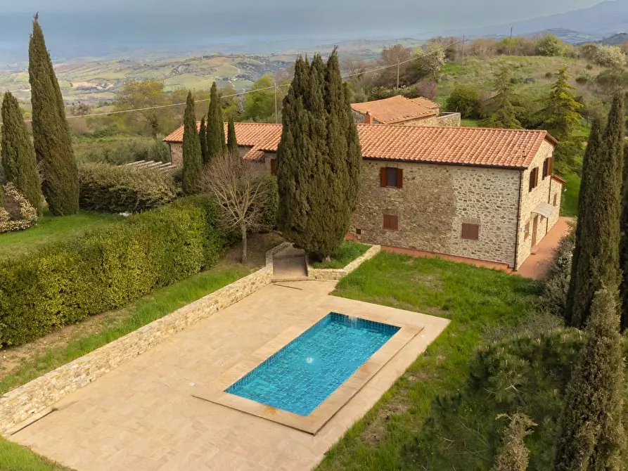 Immagine 6 di Villa in vendita  in Strada di Montepò snc a Scansano