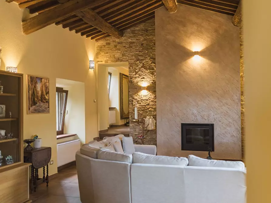 Immagine 7 di Villa in vendita  in Strada di Montepò snc a Scansano