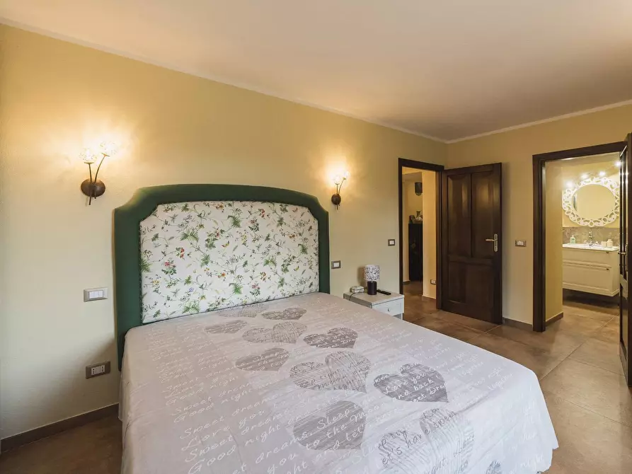 Immagine 19 di Villa in vendita  in Strada di Montepò snc a Scansano