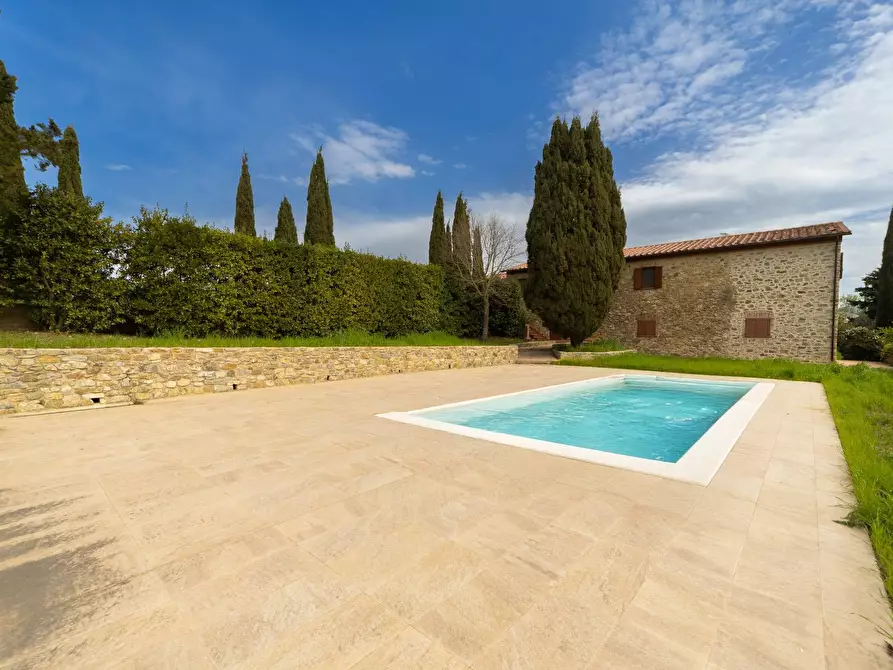 Immagine 11 di Villa in vendita  in Strada di Montepò snc a Scansano