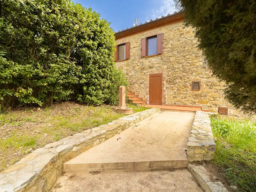 Immagine 13 di Villa in vendita  in Strada di Montepò snc a Scansano