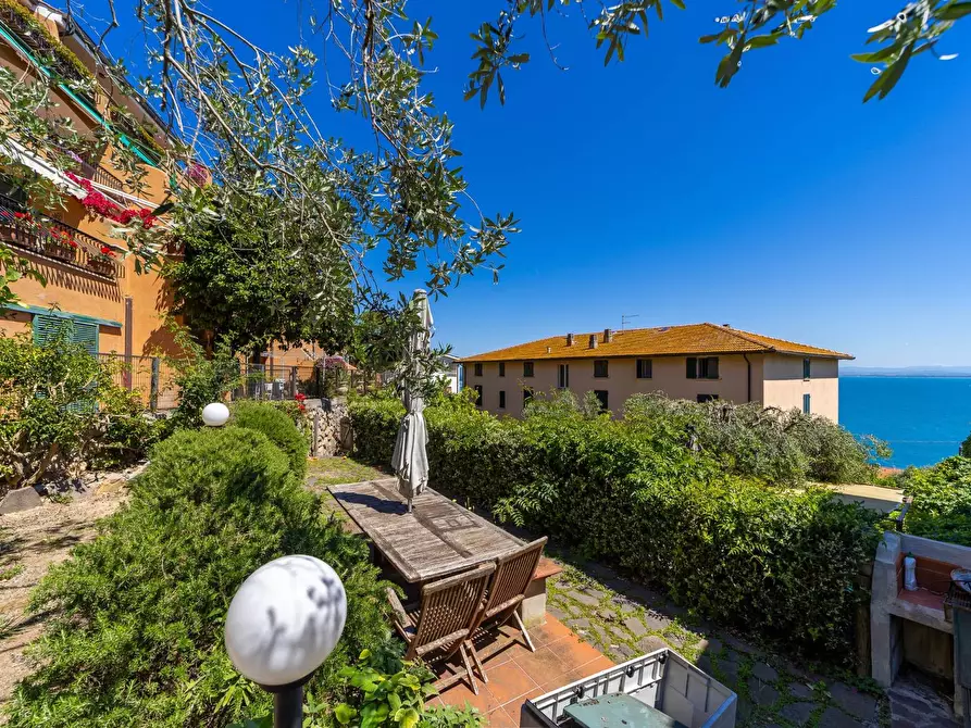 Immagine 26 di Appartamento in vendita  in Via Aia del Dottore 6 a Monte Argentario