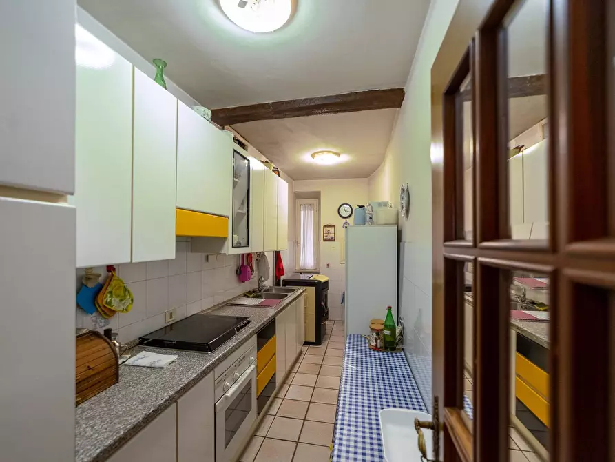 Immagine 7 di Appartamento in vendita  in Vicolo Volturno 4 a Pitigliano