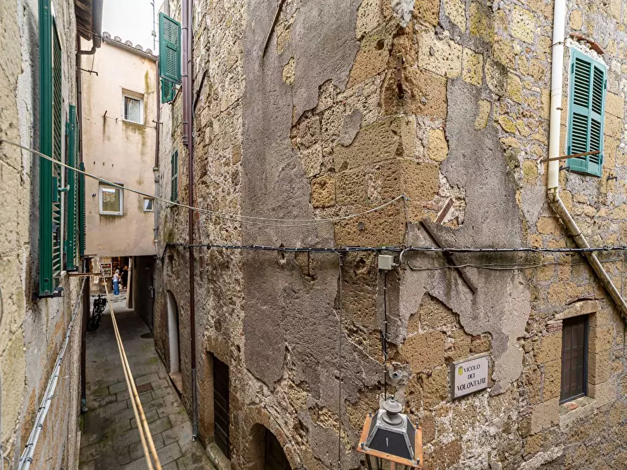 Immagine 11 di Appartamento in vendita  in Vicolo Volturno 4 a Pitigliano