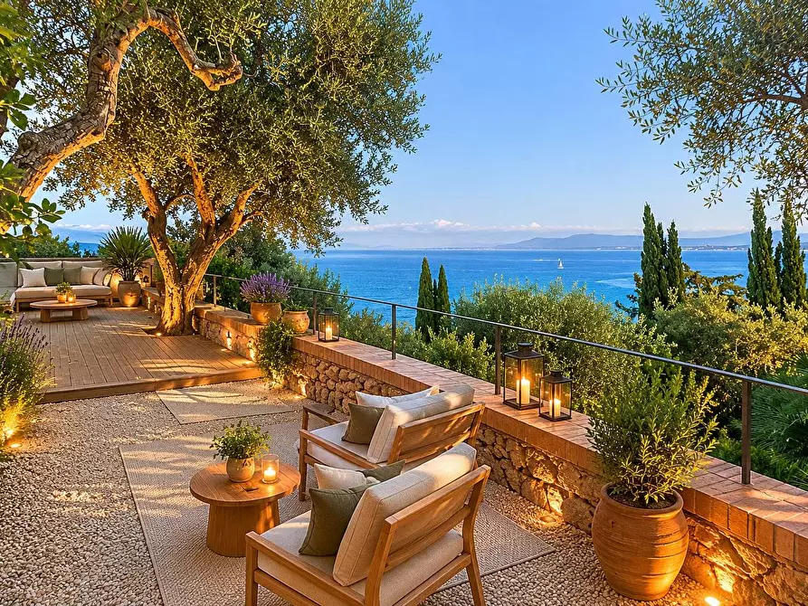 Immagine 1 di Villa in vendita  in Via Strada dei Fari 1 a Monte Argentario