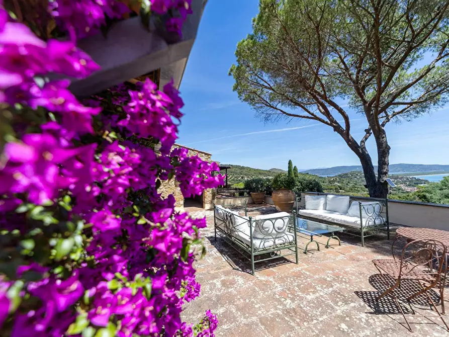 Immagine 41 di Villa in vendita  in Località Pimpinnacolo snc a Monte Argentario