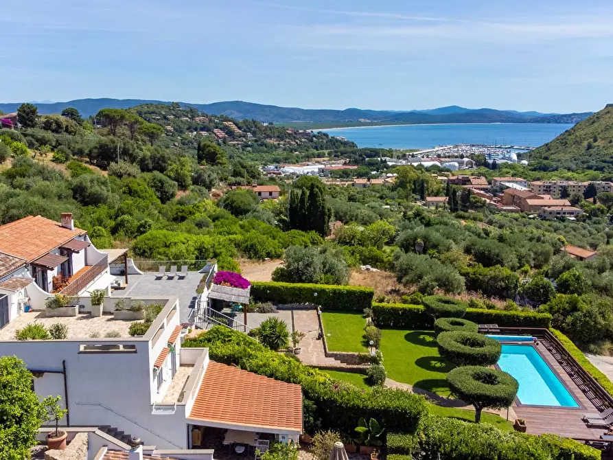 Immagine 3 di Villa in vendita  in Località Mandrioli snc a Monte Argentario
