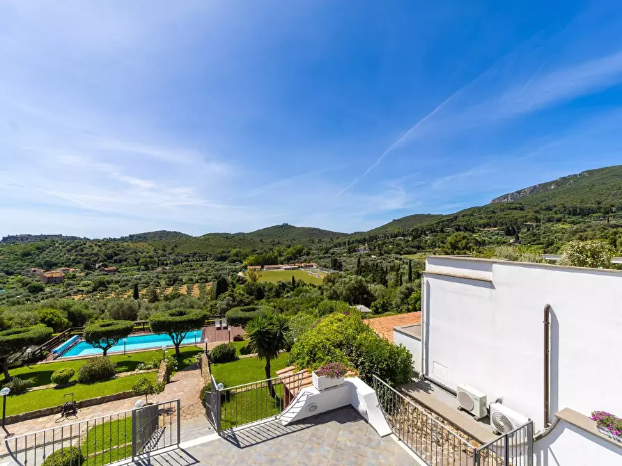 Immagine 29 di Villa in vendita  in Località Mandrioli snc a Monte Argentario