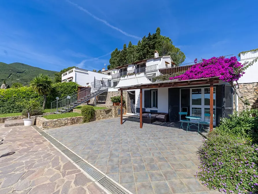 Immagine 37 di Villa in vendita  in Località Mandrioli snc a Monte Argentario