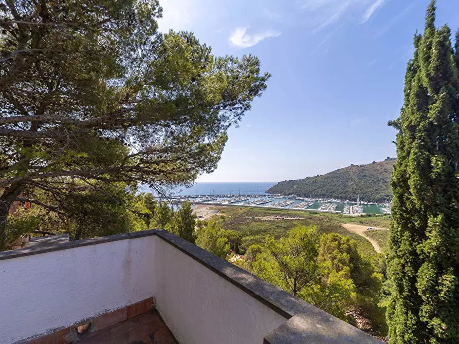 Immagine 26 di Villa in vendita  in Località Poggio Pertuso snc a Monte Argentario