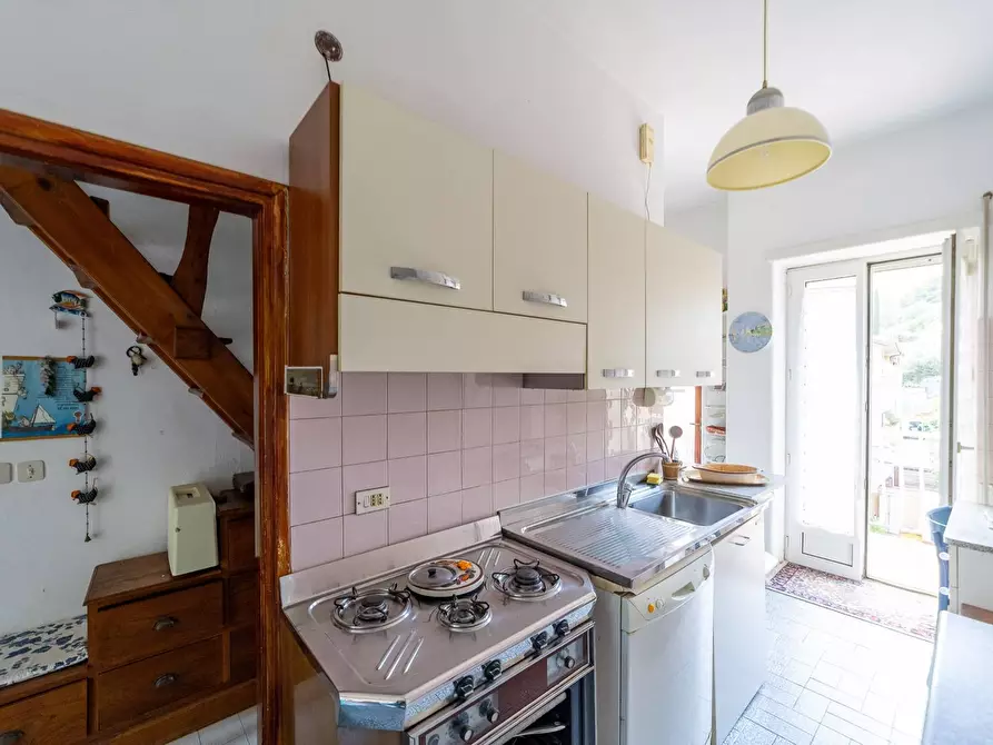 Immagine 10 di Appartamento in vendita  in Via San Paolo della Croce 25 a Monte Argentario
