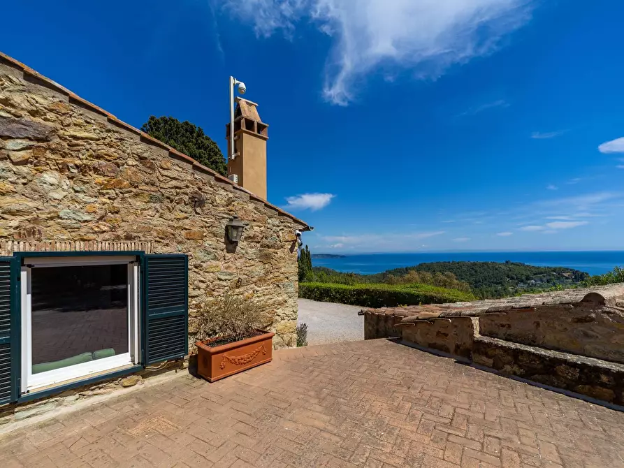 Immagine 18 di Villa in vendita  in Località Spaccamontagne snc a Monte Argentario