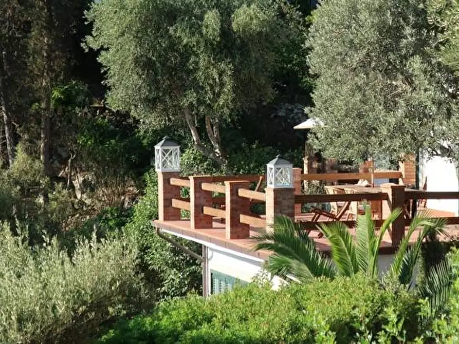 Immagine 46 di Villa in vendita  in Via Strada dei Fari 1 a Monte Argentario