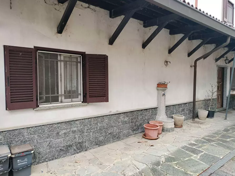 Immagine 2 di Casa indipendente in vendita  in lago blu a Casal Cermelli