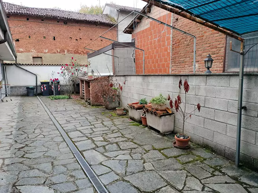 Immagine 4 di Casa indipendente in vendita  in lago blu a Casal Cermelli