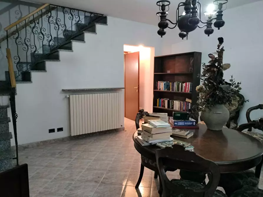 Immagine 10 di Casa indipendente in vendita  in lago blu a Casal Cermelli