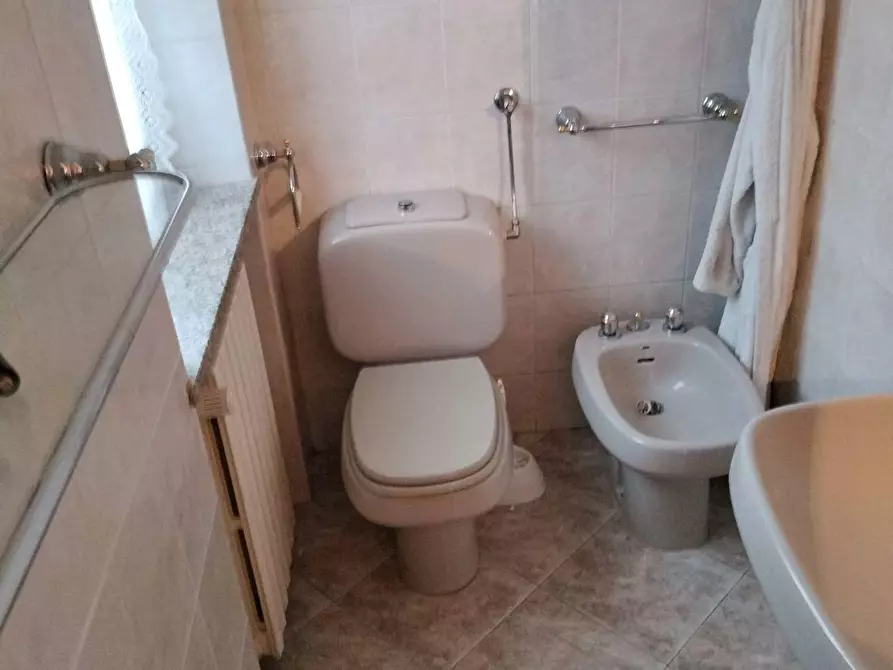 Immagine 14 di Casa indipendente in vendita  in lago blu a Casal Cermelli