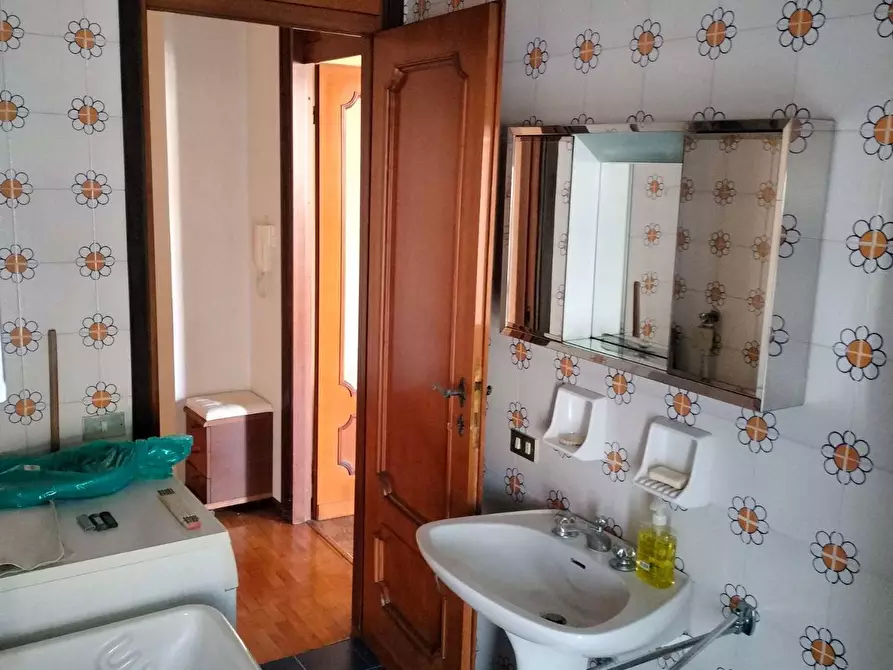 Immagine 19 di Appartamento in vendita  in piazza mantelli 9 a Alessandria