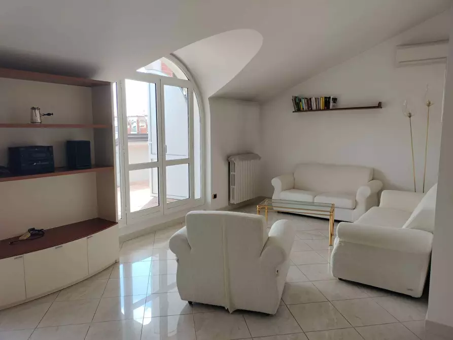 Immagine 5 di Appartamento in vendita  in Corso Teresio Borsalino a Alessandria