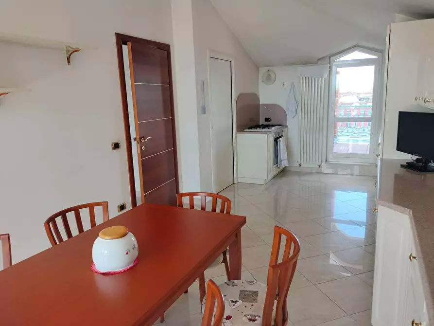Immagine 13 di Appartamento in vendita  in Corso Teresio Borsalino a Alessandria