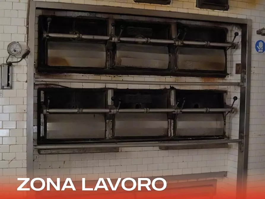 Immagine 5 di Attività commerciale in vendita  a Orta Nova