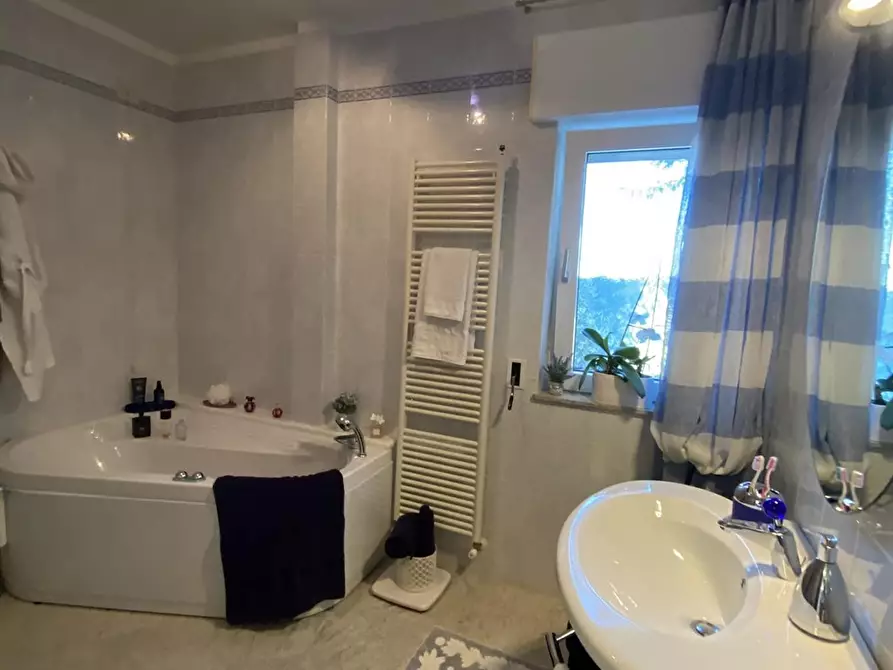 Immagine 8 di Appartamento in vendita  a Monte Sant'angelo