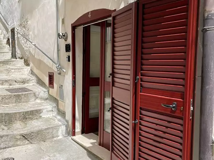 Immagine 1 di Casa indipendente in affitto  a Monte Sant'angelo