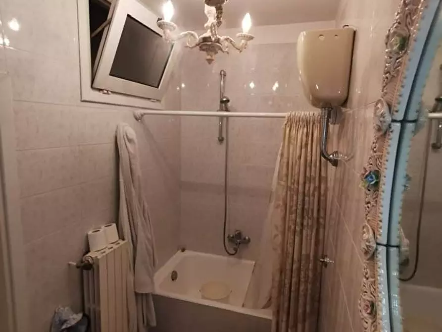 Immagine 11 di Appartamento in vendita  a Monte Sant'angelo