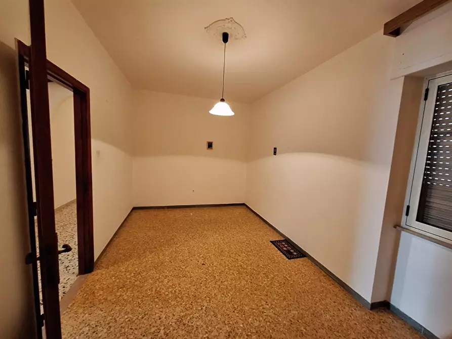 Immagine 6 di Appartamento in vendita  a Manfredonia