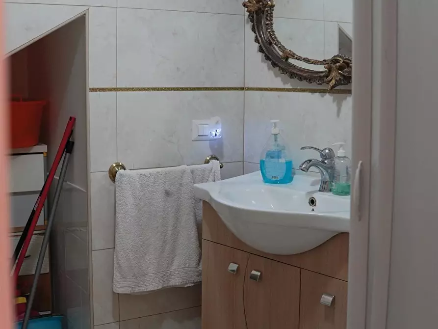 Immagine 6 di Appartamento in vendita  a Manfredonia