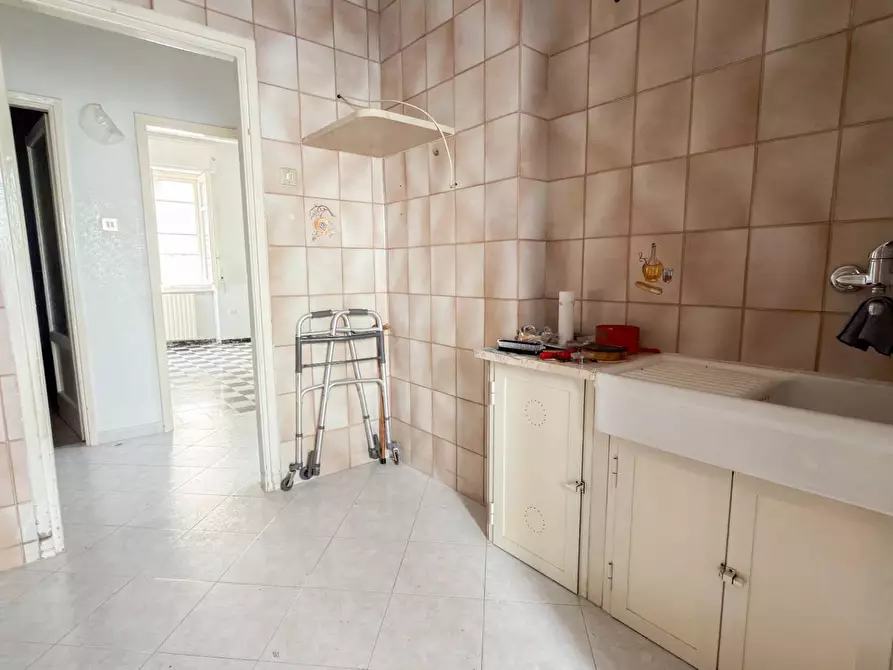 Immagine 11 di Appartamento in vendita  in VIA CESARE BATTISTI 93 a Manfredonia