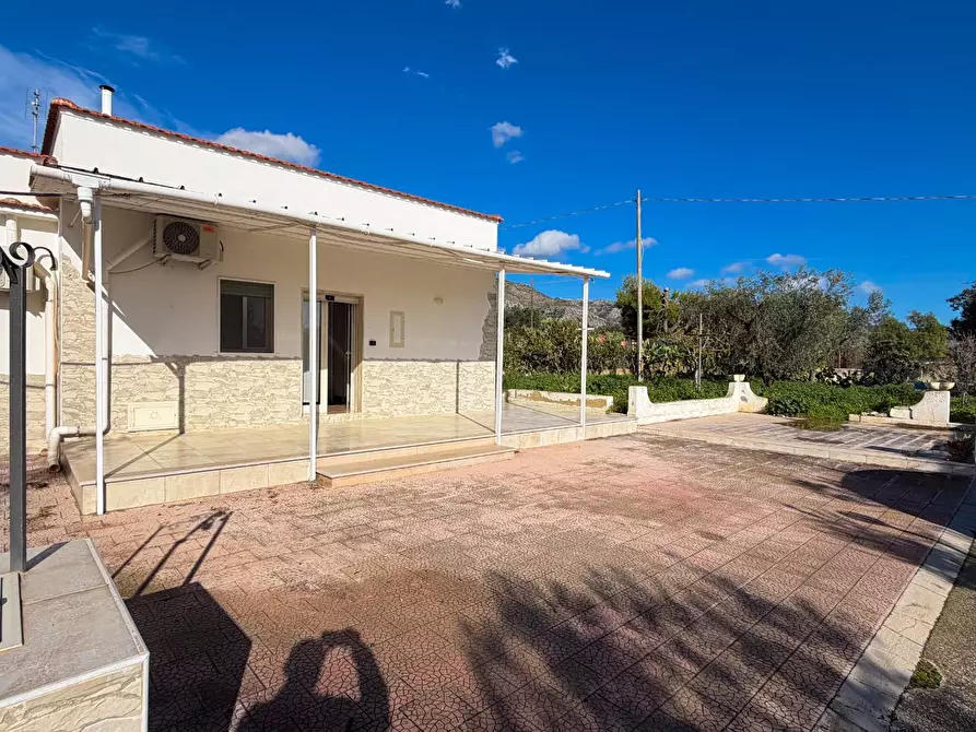 Immagine 2 di Villa in affitto  a Monte Sant'angelo