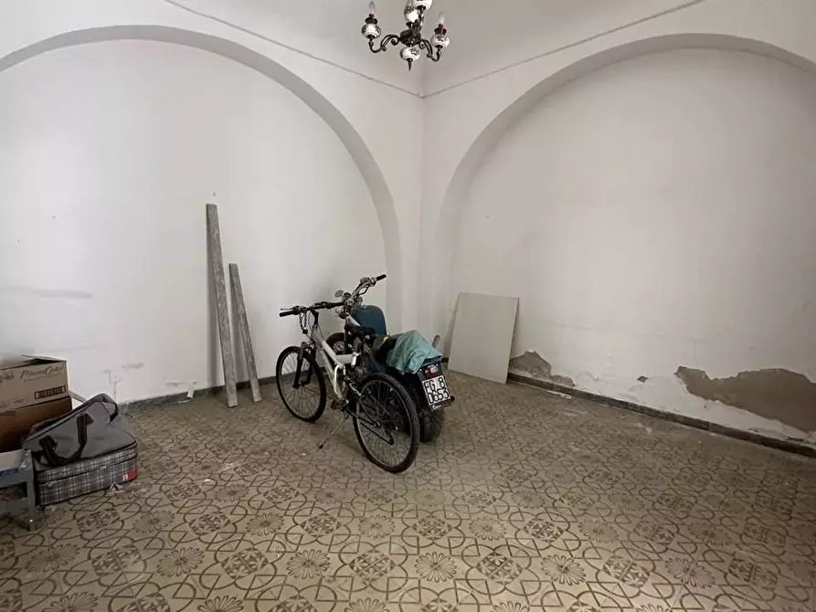 Immagine 12 di Casa indipendente in vendita  a Manfredonia