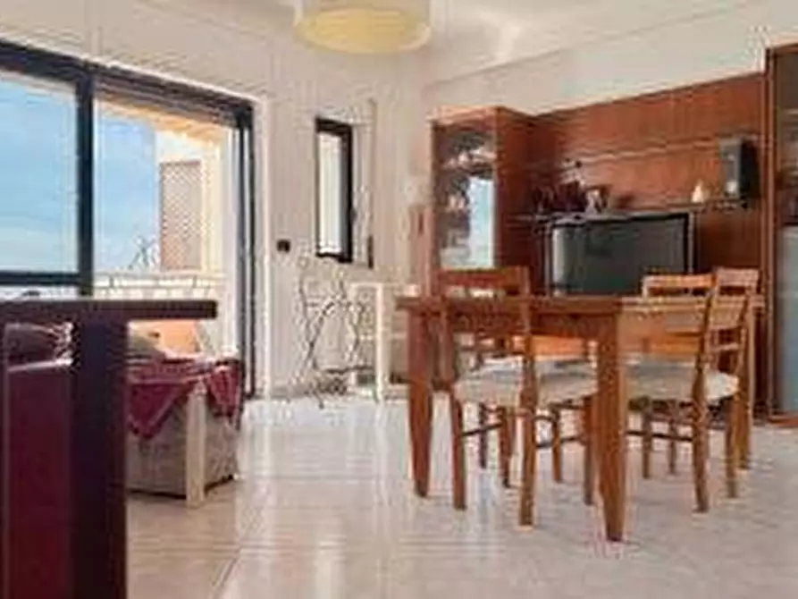 Immagine 4 di Appartamento in vendita  in VIA ALCIDE DE GASPERI a Manfredonia