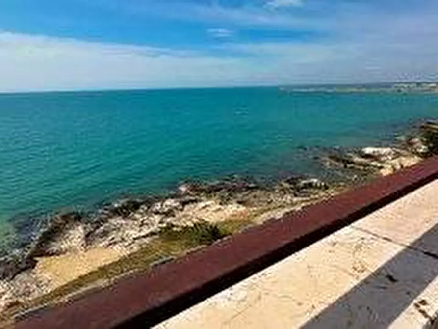 Immagine 17 di Appartamento in vendita  in VIA ALCIDE DE GASPERI a Manfredonia