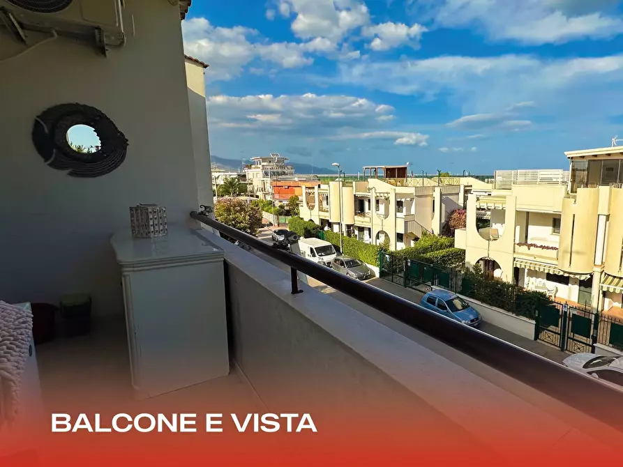 Immagine 3 di Appartamento in vendita  in Lungomare del sole a Manfredonia