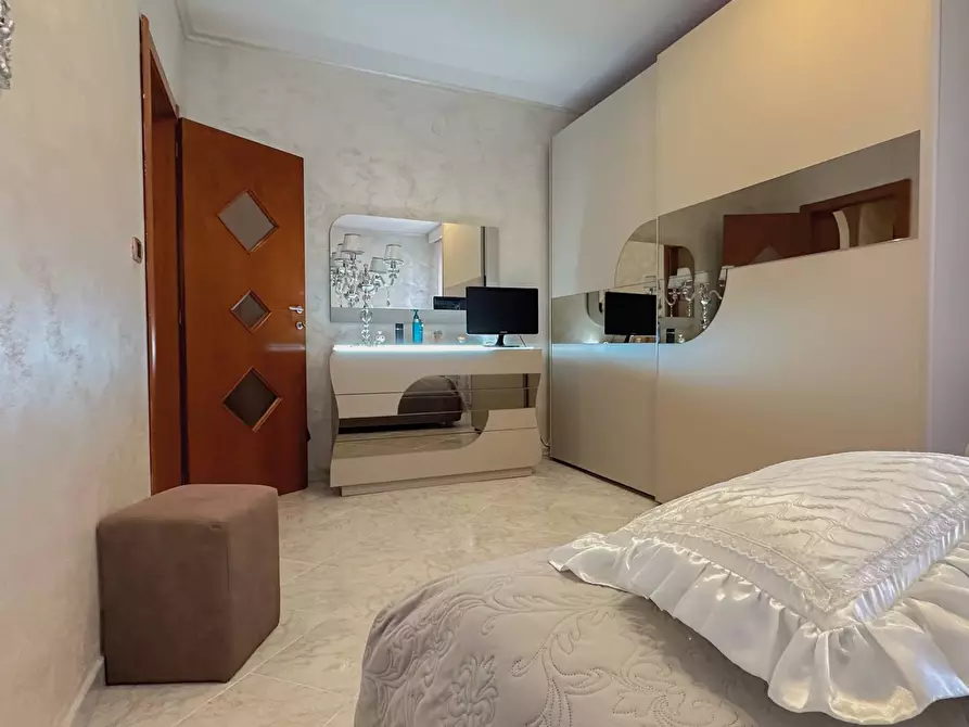 Immagine 10 di Appartamento in vendita  in Lungomare del sole a Manfredonia