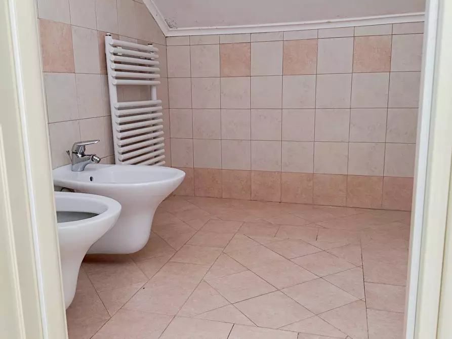 Immagine 9 di Appartamento in vendita  in VIA SAN MARTINO a Monte Sant'angelo