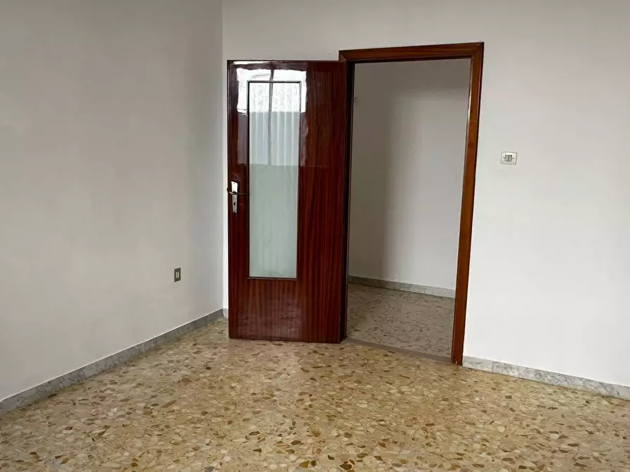 Immagine 8 di Appartamento in vendita  a Manfredonia