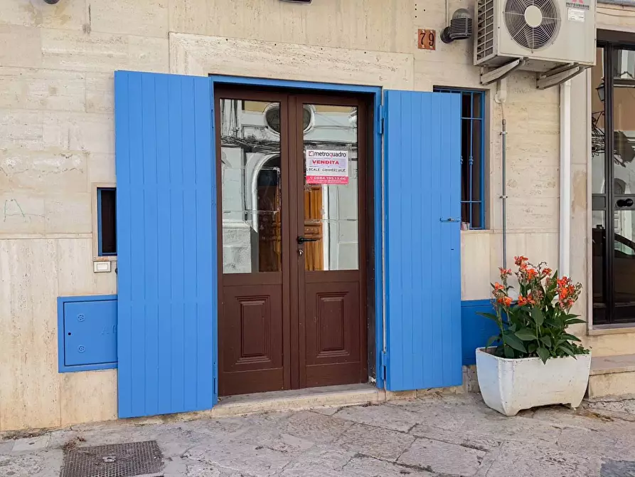 Immagine 2 di Locale commerciale in vendita  in VIA MADDALENA a Manfredonia