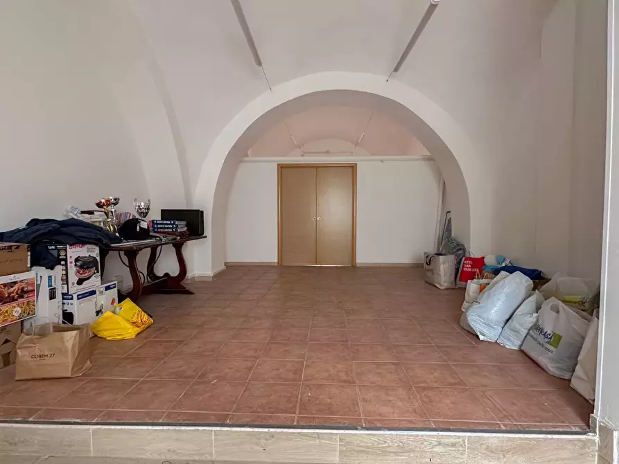 Immagine 5 di Agriturismo in vendita  a Manfredonia